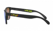 Oakley Frogskins XS (extra small) VR46 Polished Black / Prizm Sapphire