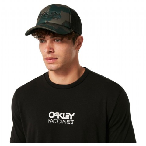 Oakley Factory Pilot Trucker Hat/ B1B Camo Hunter